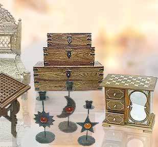 hand made furnitures, wholesale wood crafts, wooden handicrafts, handcrafted wooden boxes, wooden picture frames, handmade wooden boxes, antique picture frames, wooden photo frames